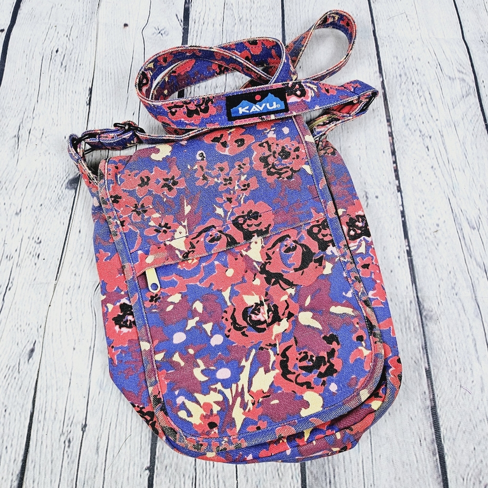 KAVU | canvas rose floral pattern crossbody bag purse
